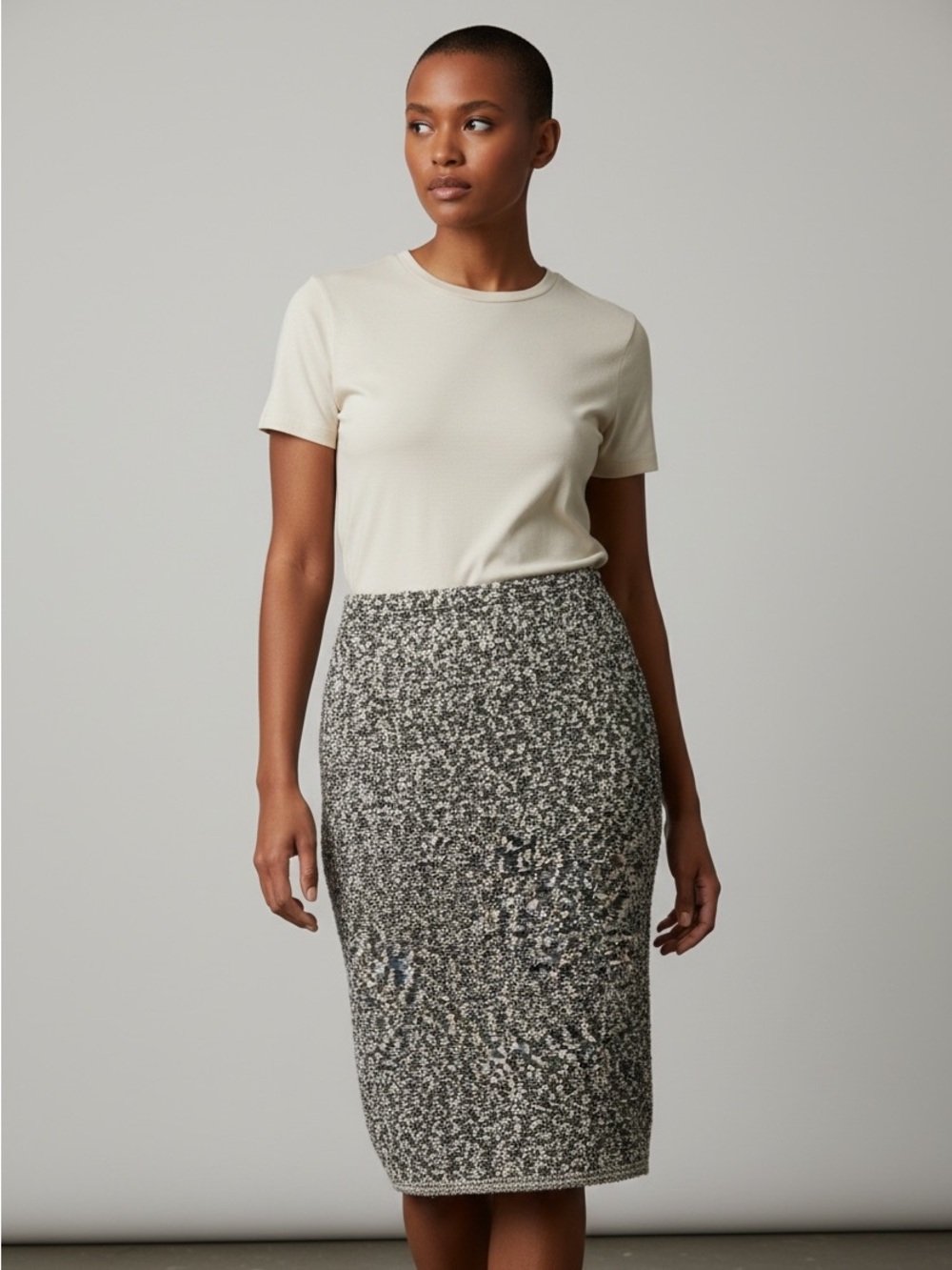 D. Exterior Made in Italy Marled Black and Cream Knit Pencil Skirt Wool Blend
